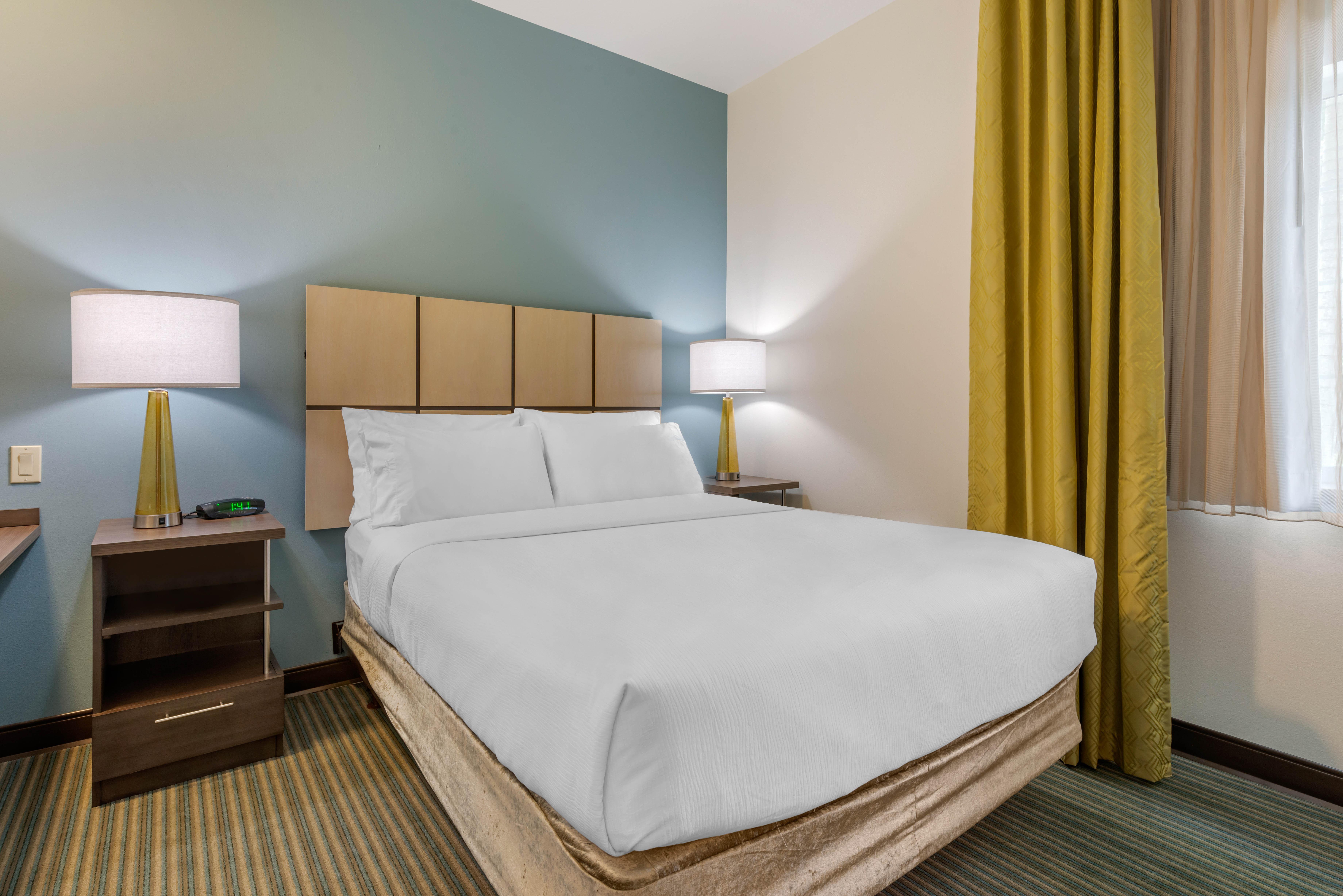 Candlewood Suites Fort Myers/Sanibel Gateway By Ihg Exterior foto