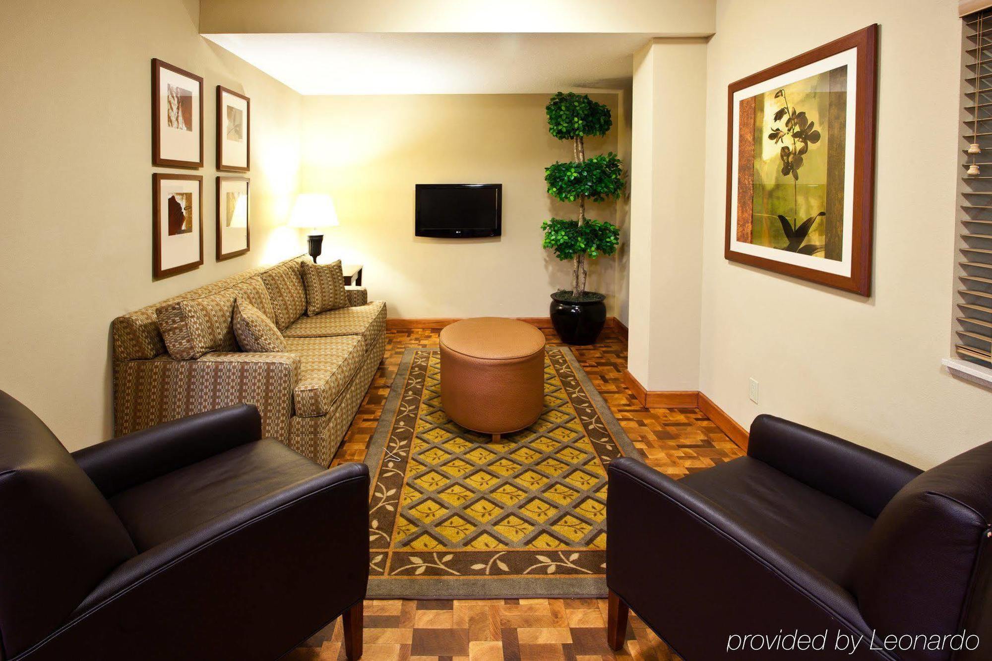 Candlewood Suites Fort Myers/Sanibel Gateway By Ihg Interior foto