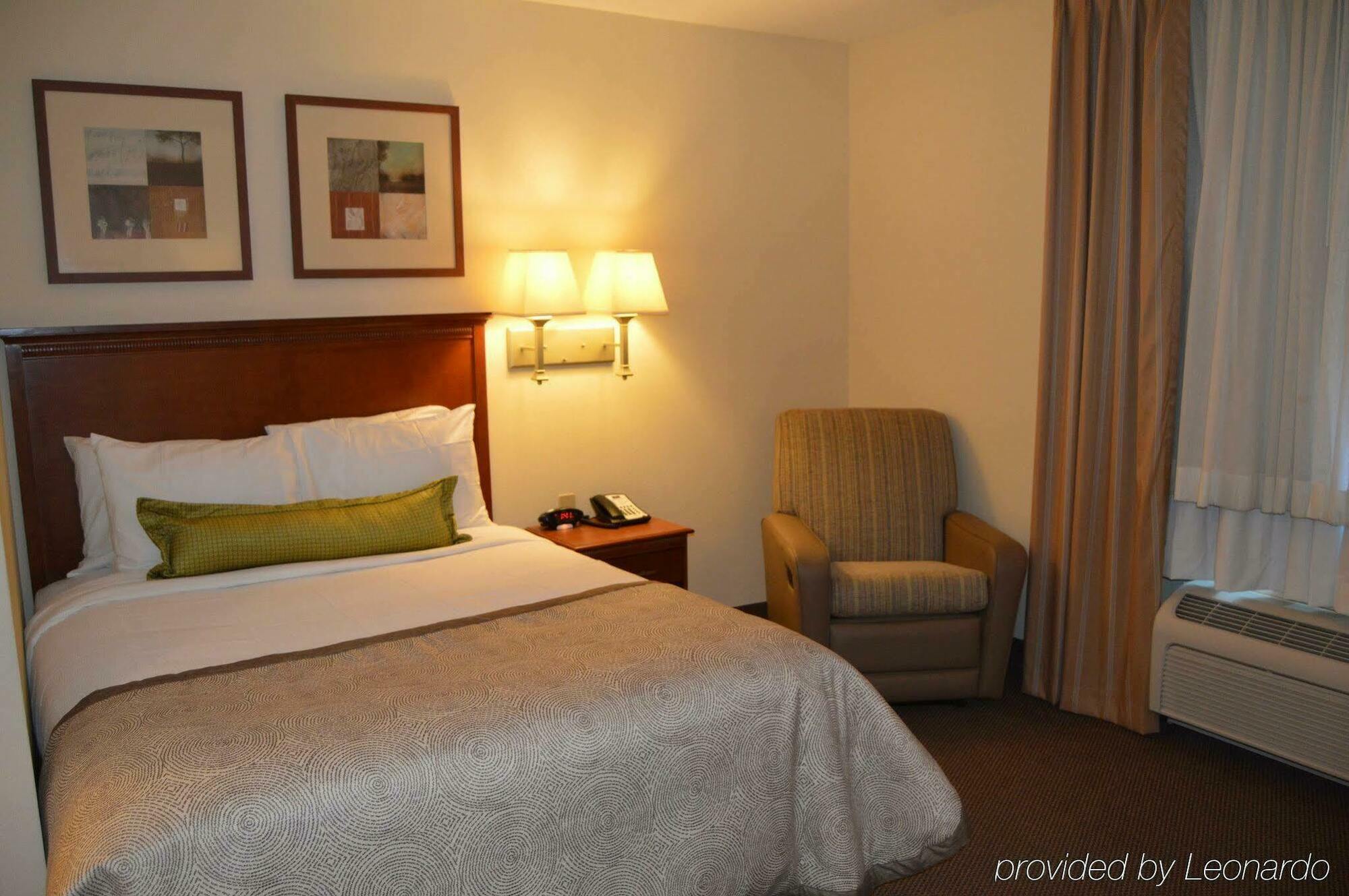 Candlewood Suites Fort Myers/Sanibel Gateway By Ihg Exterior foto